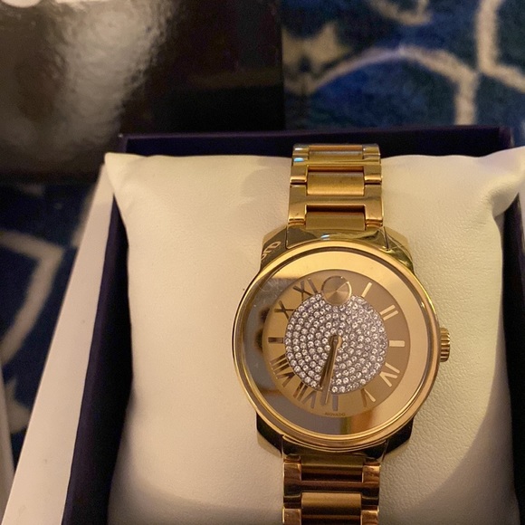 Two MOVADO watches His & Hers - Picture 7 of 8